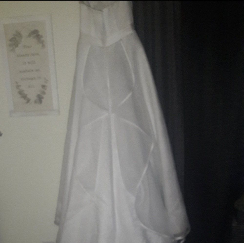 Wedding dress